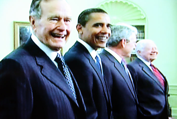Historic Lunch with all the Living American Presidents at the White House.  George H. Bush and Barack Obama and George W. Bush and Bill Clinton and Jimmy Carter, Jan 07, 2009 : The White House. Washington, DC, USA. Wednesday, January 07, 2009  Photo by Celebrity Vibe AFLO   2361 