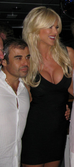 Paul Allen Party in St Barth. Victoria Silvstedt, Dec 30, 2008 : Victoria Silvstedt and boyfriend. Paul Allen Party. Octopus Yacht. St. Barth, Caribbean. Tuesday, December 30, 2008.  Photo by Celebrity Vibe AFLO   2361 