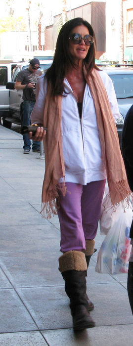 Model Janice Dickinson walking in Beverly Hills after a Yoga class. Janice Dickinson, Mar 25, 2009 : Model Janice Dickinson walking in Beverly Hills after a Yoga class.Beverly Hills, CA, USA. Wednesday, March 25, 2009.  Photo by Celebrity Vibe AFLO   2361 
