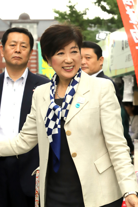 Tokyo Taste Festa 2017: Governor Koike participates October 6, 2017, Tokyo, Japan   Tokyo Governor Yuriko Koike arrives at the promotional event of  Taste of Tokyo  in Tokyo on Friday, October 6 2017. The Taste of Tokyo is an gastronomy event using Tokyo s agriculture products in central Tokyo through October 8.    Photo by Yoshio Tsunoda AFLO  LWX  ytd  