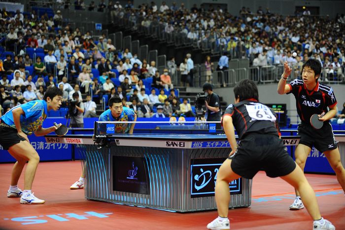 (L to R) Xin Xu (CHN), Long Ma (CHN), Seiya Kishikawa (JPN), Jun Mizutani (JPN), MAY 4, 2009 - Table Tennis : H.I.S. The World Table Tennis Championships 2009 in Yokohama Men's Doubles semi-final at Yokohama Arena, Kanagawa, Japan. (Photo by YUTAKA/AFLO SPORT) [1040])