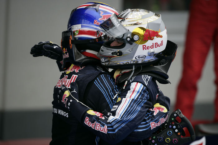 Motorsports   Formula 1: World Championship 2009, GP of Germany  L R  Mark Webber, Sebastian Vettel  Red Bull , JULY 12, 2009   F1 : Mark Webber of Australia and Red Bull Racing celebrates with his teammate second placed Sebastian Vettel of Germany in parc ferme after winning the German Formula One Grand Prix at Nurburgring in Nurburg, Germany.  Photo by AFLO   0906      Local Caption         www.hoch zwei.net     copyright: HOCH ZWEI   Juergen Tap    