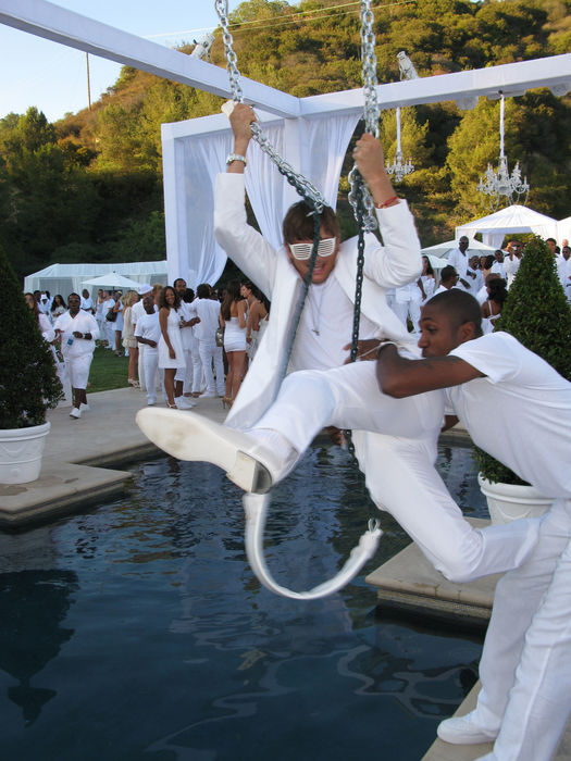 Ashton Kutcher, Jul 04, 2009 : Sean P. Diddy Combs 4th of July White Party. Private Residence. Beverly Hills, CA, USA. Saturday, July 04, 2009. (Photo by Celebrity Vibe/AFLO) [2361]