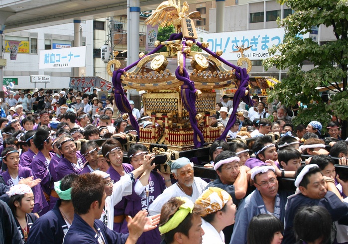 Nagaoka Festival: Edo floats parade down the main street with hopes for reconstruction / Niigata, (Photo by Mainichi Newspaper/AFLO) [2400].