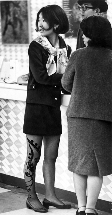 women s fashion The arabesque pattern visible under the miniskirt, actually worked into the stockings In 1970, it was the fashion for autumn and looked a bit irezumi like, which caught people s attention. Is this a strategy to get people to look at her beautiful legs  In Tokyo, Japan   Tokyo, May 1970  Photo by Mainichi Newspaper AFLO   2400 .