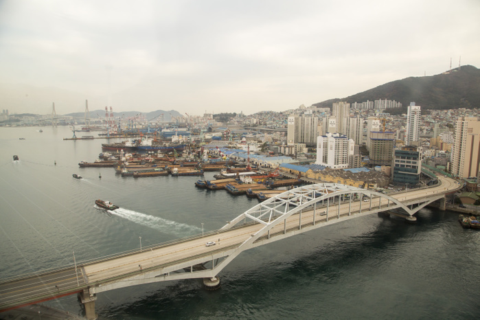 The Busan Nam Port and Busandaegyo Bridge are seen in the port city of Busan Busan South Port, Nov 17, 2017 : The Busan Nam Port or Busan South Port and the Busandaegyo Bridge  bottom  are seen in the port city of Busan, about 420 km  261 miles  southeast of Seoul, South Korea. Japan colonized the Korean Peninsula from 1910 45. Busan is South Korea s second largest city.  Photo by Lee Jae Won AFLO   SOUTH KOREA 