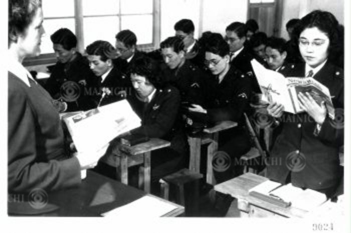 Education for Women and Avec Patrol, (Photo by Mainichi Newspaper/AFLO) [2400].