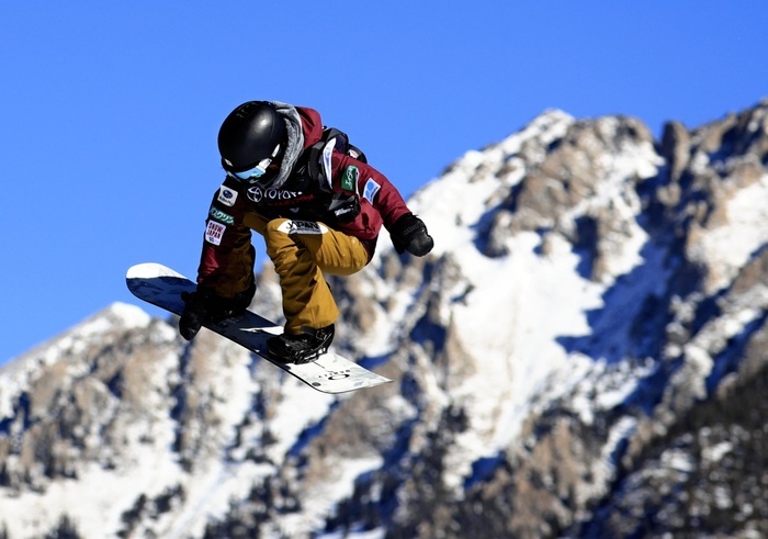 2017 18 Snowboard World Cup Copper Mountain Competition Big Air Women s Finals Yuka Fujimori  JPN , DECEMBER 10, 2017   Snowboarding : Snowboarding World Cup Big Air Women s Final Yuka Fujimori, who was 6th in the first round, at Copper Mountain, Colorado, USA, on December 10. 
