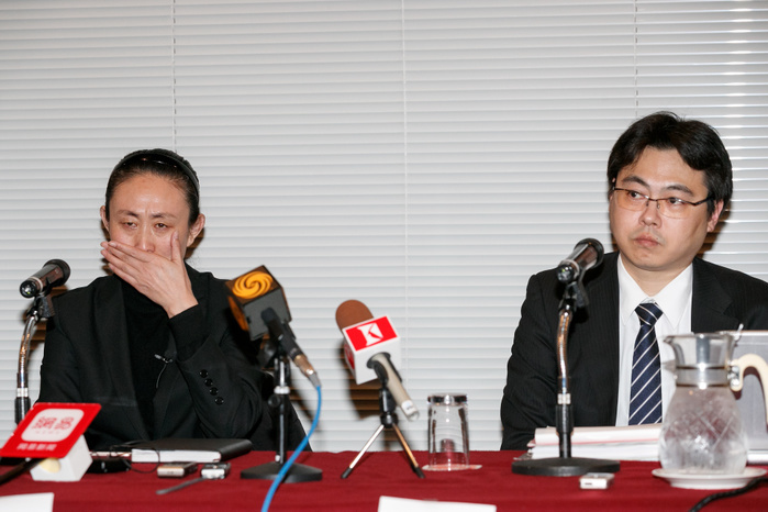 Chen Shifeng guilty of murder of Jiang Ge Jiang Ge s mother Jiang Qiulian  L , cries during a news conference after the result of the Jiang Ge murder trial at the Japan National Press Club on December 20, 2017, Tokyo, Japan. Chinese national Chen Shifeng was found guilty of the murder of female Chinese graduate student Jiang Ge and sentenced to 20 years in prison. Jiang was stabbed to death outside her apartment in Tokyo in November 2016. Jiang s mother attended the trial, which attracted big media interest from China, and had campaigned for the death penalty to be imposed.  Photo by Rodrigo Reyes Marin AFLO 