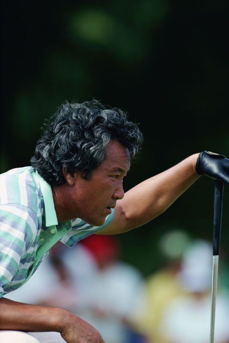 1988 Westchester Classic Isao Aoki reading the line Isao Aoki, 1988   Golf : during the Westchester Classic  later known as the Buick Classic  golf tournament in USA,  Photo by AFLO   0135 .