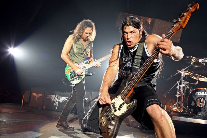 Metallica, May 07, 2009 : Media Bassist Robert Trujillo right and Guitarist Kirk Hammett left Metallica during a Concert in Frame the World Magnetic Tour 09 in Leipzig People premiumd Bassist Robert Trujillo right and Guitarist Kirk Hammett left both Metallica during a Concert in Frame the World Magnetic Tour 09 in Leipzig 2009 Leipzig Music horizontal Kbdig Group photo Action shot Celebrities  (Photo by AFLO) [3046]