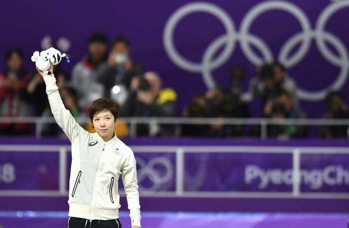 2018 PyeongChang Olympics Speed Skating Women s 500m Gold Medal for Kodaira Nao Kodaira  JPN , FEBRUARY 18, 2018   Speed Skating : Gold medalist Nao Kodaira of Japan celebrates on podium after the Women s 500m Flower Ceremony at Gangneung Oval during the PyeongChang 2018 Olympic Winter Games in Gangneung, South Korea.