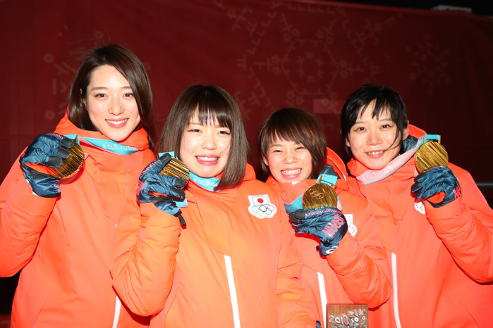 2018 PyeongChang Olympics Speed Skating Women s Team Pursuit Awards Ceremony Japan Wins Gold  L to R  Ayaka Kikuchi, Ayano Sato Ayano Sato, Ayano Sato Miho Takagi, Nana Takagi  JPN , Nana Takagi  JPN  FEBRUARY 22, 2018   Speed Skating :. Women s Team Pursuit Medal Ceremony at PyeongChang Medals Plaza during the PyeongChang 2018 Olympic Winter Games in Pyeongchang, South Korea.  Photo by YUTAKA AFLO SPORT 