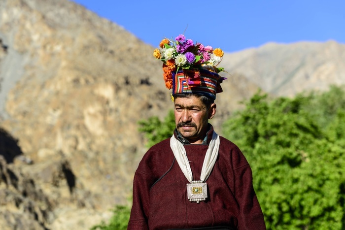 Dokpa  era during the Edo period dominated by the grand champions Dokuba and Kitanoumi   60425780 Date 24 06 2013 Copyright Imago image broker Man the  Tribe in Traditional clothes with Flowers Headdress Dah Ladakh Jammu and Kashmir India Asia x0x xkg 2013 horizontal Asia table Look Asia Outside view Clothing Flowers Custom  Colorful Bunte colorful bunt Dah outside a Person Native Locals Local Indigenous a Man Individuals single Ernster Serious serious serious serious Serious serious Ernst Ethnic groups Ethnicity Ethnic Group Minorities Minority colored Color colored color Necklaces Necklace India Indigenous VOlk Indigenous Peoples Chain clothes Headdress Head and Shoulders Ladakh Jammu Kashmir Man People Men Portraits Portrait Portrait Jewellery during the day Day Partial views Partial view Costumes Costume traditional Traditional Traditional traditional Traditions Tradition Tribe Tribes  