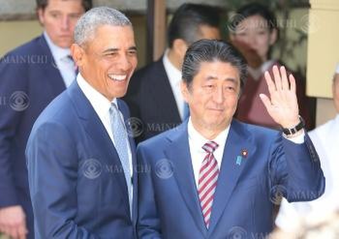 Former President Obama Visits Japan for Lunch with Prime Minister Abe Former U.S. President Barack Obama meets Prime Minister Shinzo Abe  right  for dinner in Chuo ku, Tokyo, March 25, 2018, 1:52 p.m. Photo by Yuki Miyatake