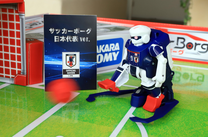 Soccer robots that can play against each other released by Takara Tomy April 12, 2018, Tokyo, Japan   Japan s toy maker Tomy displays the new remote controled toy robot for football game  SoccerBorg Japan national team version  at the company s headquarters in Tokyo on Thursday, April 12, 2018. SoccerBorg will go on sale on April 26 in Japan and will start to export from next month.    Photo by Yoshio Tsunoda AFLO  LWX  ytd 