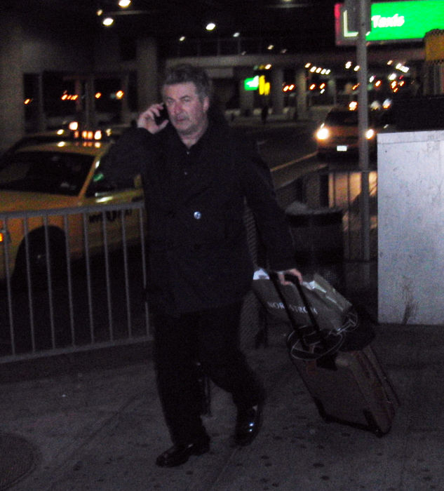 Alec Baldwin, Oct 20, 2009 : Alec Baldwin arriving at JFK Airport from Los Angeles. He was frantic calling the driver and when he finally found him he was yelling, Where were you, I have been waiting for 15 minutes.John F. Kennedy Airport. New York, NY, USA.Tuesday, October 20, 2009 (Photo by Celebrity Vibe/AFLO) [2361]