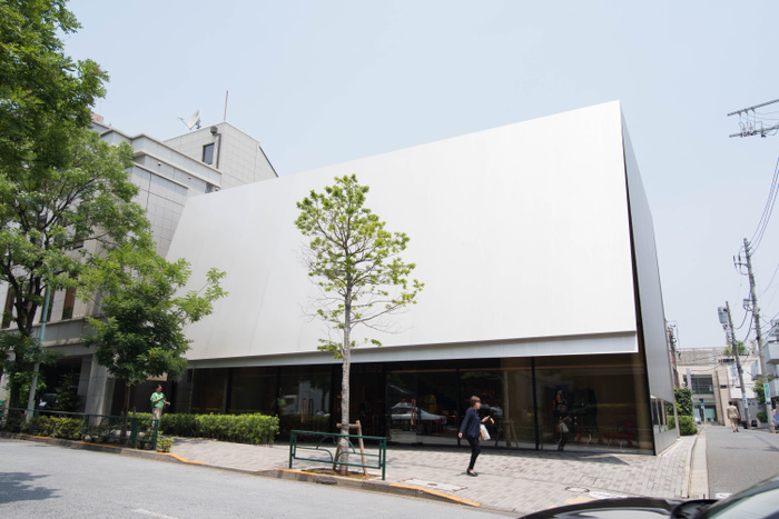 MIU MIU Aoyama, Tokyo Designed by Herzog   de Meuron