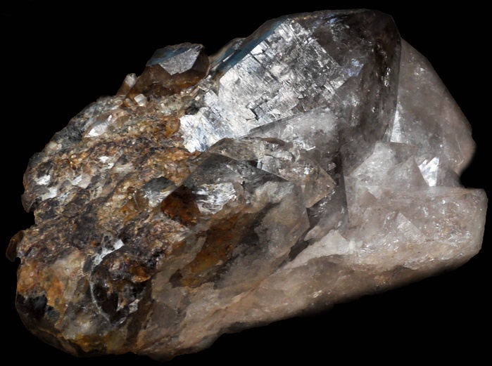Quartz, 1,100,000,000 years old.  These quartz crystals come from Dodo Mine in the Polar Urals, Tyumenskaya Oblast, Russia, Quart has the formula SiO2.
