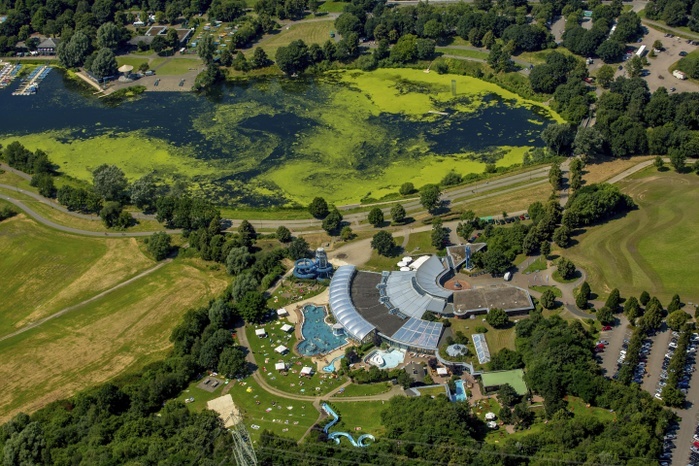 Aerial view of Freizeitbad Heveney pool, Kemnade Leisure Center with Kemnader Reservoir, Witten, Ruhr District, North Rhine-Westphalia, Germany, Europe, Photo by Hans Blossey