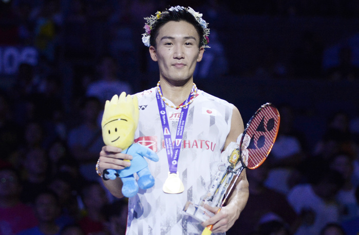 2018 Badminton World Championships Men s Singles Final   Momota becomes first Japanese male champion Kento Momota  JPN , AUGUST 5, 2018   Badminton : Winner Kento Momota of Japan poses with his medal on the podium during the medal ceremony for The BWF World Championships 2018 Men s Singles at Nanjing Youth Olympic Games Sport Park in Nanjing, China.  Photo by Itaru Chiba AFLO 