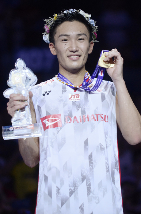 2018 Badminton World Championships Men s Singles Final: Momota becomes first Japanese man to win Kento Momota  JPN , AUGUST 5, 2018   Badminton : Winner Kento Momota of Japan poses with his medal on the podium during the medal ceremony for The BWF World Championships 2018 Men s Singles at Nanjing Youth Olympic Games Sport Park in Nanjing, China.  Photo by Itaru Chiba AFLO 