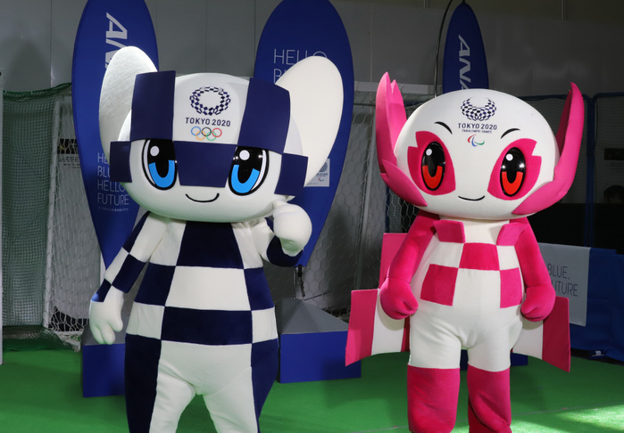 Tokyo 2020 Olympic and Paralympic Games Two Years Before the Opening of the Games August 19, 2018, Tokyo, Japan   Tokyo 2020 Olympics and Paralympics mascots Miraitowa  L  and Someity  R  attend an event two years before of the Tokyo 2020 Paralympics at the Haneda airport in Tokyo on Sunday, August 19, 2018. All Nippon Airways  ANA  will support the Tokyo 2020 Olympic and Paralympic Games and demonstrated the blind football for the toursist at the airport.             Photo by Yoshio Tsunoda AFLO  LWX  ytd  