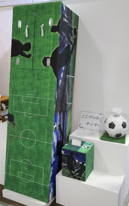 Ending Industry Exhibition 2018 August 22, 2018, Tokyo, Japan   Japanese funeral business company Japan Touwa displays football field designed coffin and urns at the Life Ending Industry Expo in Tokyo on Wednesday, August 22, 2018. Some 340 funeral and memorial business companies exhibited their latest products and services at a three day exhibition.             Photo by Yoshio Tsunoda AFLO  LWX  ytd 