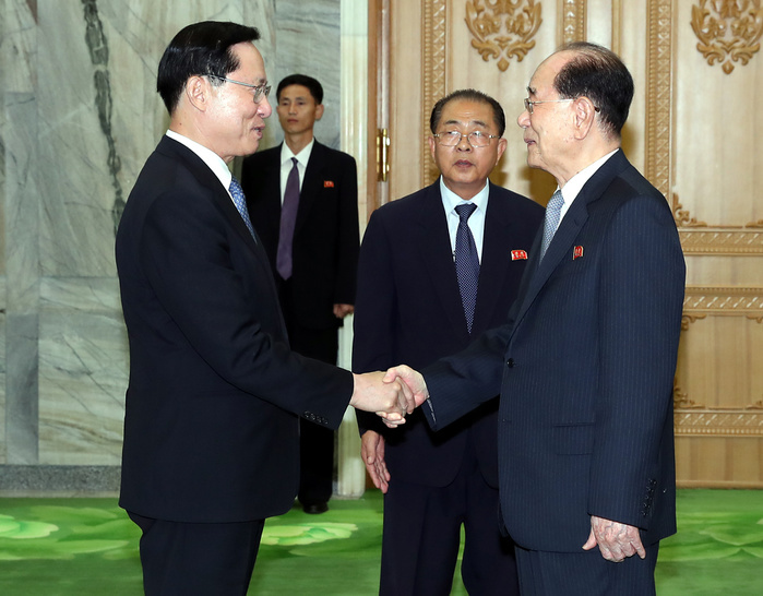 Inter Korean Summit in Pyongyang  Inter Korean Summit, Sep 18, 2018 : The President of the Presidium of the Supreme People s Assembly of North Korea Kim Yong Nam  R  greets South Korean Defence Minister Song Young Moo, who is a member of South Korean retinue for the inter Korean summit in Pyongyang, at the Mansudae Assembly Hall in Pyongyang, North Korea. South Korean President Moon Jae In arrived in the North Korean capital on Tuesday for a three day visit that marked his third summit with North Korean leader Kim Jong Un. EDITORIAL USE ONLY  Photo by Pyeongyang Press Corps Pool AFLO   NORTH KOREA 