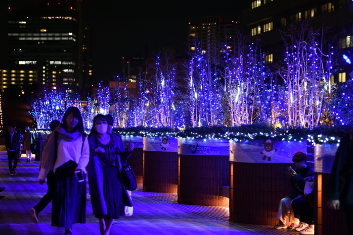 2018 Christmas Illumination Ebisu, Tokyo November 3, 2018, Tokyo, Japan   A Christmas illumination with more than 100,000 LED lights is brightly lit up at Tokyo s Ebisu Garden Place The center of the annual attraction is  Baccarat Eternal Lights,  the five meter tall and The center of the annual attraction is  Baccarat Eternal Lights,  the five meter tall and three meter wide Baccarat crystal chandelier, said to be the world s biggest Baccarat chandelier created with 8472 pieces of crystal parts and 250 lights by 70 skilled craftsmen. The chandelier will be displayed until January 14, 2019.  Photo by Natsuki Sakai AFLO  AYF  mis 