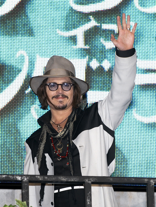 Johnny Depp, Mar 22, 2010 : Actor Johnny Depp attends an event to promote the film 