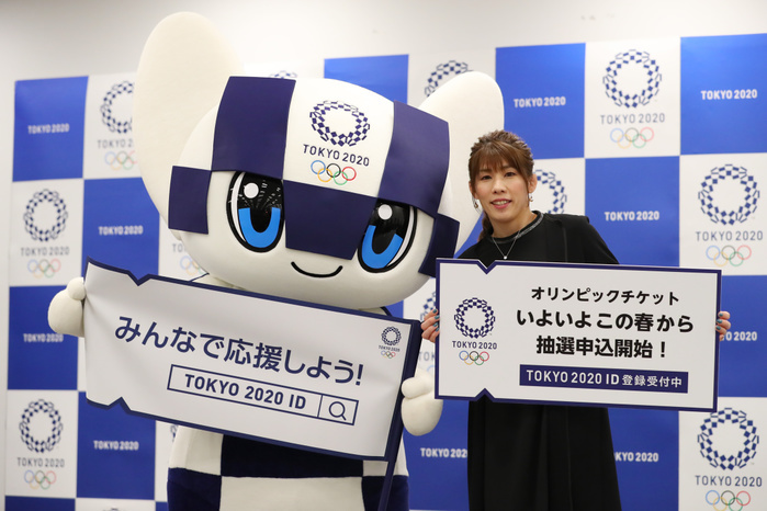 Tokyo 2020 Olympic and Paralympic Games Announces Official Ticket Sales Outline  L R  Miraitowa, Saori Yoshida JANUARY 30, 2019 : The Tokyo Organising Committee of the Olympic and Paralympic Games annouces the official ticket sales in Tokyo, Japan.  Photo by Yohei Osada AFLO SPORT 