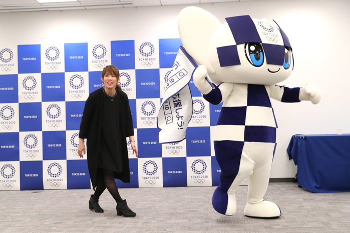Tokyo 2020 Olympic and Paralympic Games Announces Official Ticket Sales Outline  L R  Saori Yoshida, Miraitowa JANUARY 30, 2019 : The Tokyo Organising Committee of the Olympic and Paralympic Games annouces the official ticket sales in Tokyo, Japan.  Photo by Yohei Osada AFLO SPORT 