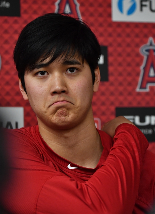 2019 MLB Shohei Otani First Day of Camp Shohei Ohtani of the Los Angeles Angels talks to the media during a spring training camp at Tempe Diablo Stadium in Tempe, Arizona, United States, February 13, 2019.  Photo by AFLO 