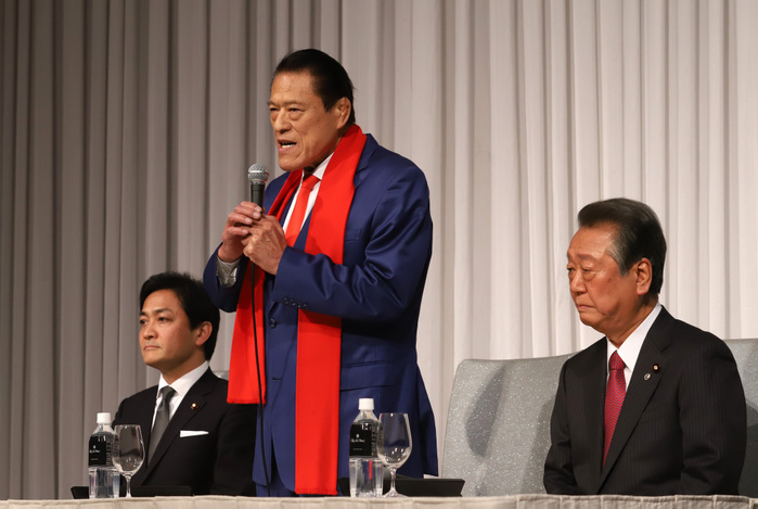 Antonio Inoki joins the National Democratic Party of Japan February 21, 2019, Tokyo, Japan   Former professional wrestler and Japanese member of the House of Councillors Antonio Inoki  C  announces he will join the parliamentary group of Yuichiro Tamaki s  L  Democratic Party for the People and Ichiro Ozawa s  R  Liberal Party at a press conference in Tokyo on Thursday, February 21, 2019.    Photo by Yoshio Tsunoda AFLO 