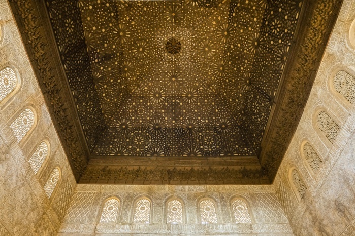 Spain Moorish, Wooden ceiling, stucco decoration, Sala de los Embajadores, Palacios Nazaries, Nasrid palaces, Alhambra, Granada, UNESCO World Heritage Site, Andalusia, Spain, Europe, Photo by Martin Jung