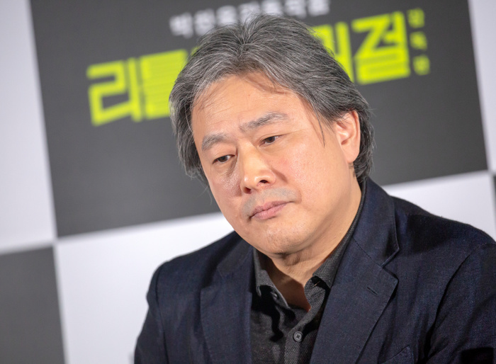South Korean director Park Chan Wook at a press conference after a press preview of  The Little Drummer Girl : Director s cut  in Seoul         Park Chan Wook, Mar 20, 2019 : South Korean director Park Chan Wook attends a press conference after a press preview of  The Little Drummer Girl : Director s cut  in Seoul, South Korea. Park directed  The Little Drummer Girl , BBC s mini series spy drama, which was based on the book of the same title by John le Carre.  Photo by Lee Jae Won AFLO   SOUTH KOREA 