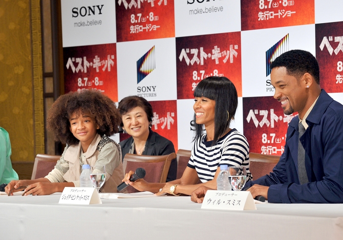 Jaden Smith, Jada Pinkett Smith and Will Smith, Aug 05, 2010 : Aug. 5, 2010 - Tokyo, Japan - Jaden Smith (L), Jada Pinkett Smith (M) and Will Smith (R) attend the press conference for the movie, 'The Karate Kid.' The movie will hit Japanese theaters on August 7.
