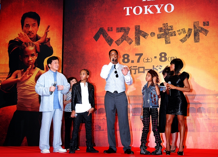 Jackie Chan, Jaden Smith, Will Smith, Willow Smith and Jada Pinkett Smith, Aug 05, 2010 :(L-R)Actor Jackie Chan, actor Jaden Smith, producer and actor Will Smith, actress Willow Smith, his wife, producer Jada Pinkett Smith attend a Japan premiere for the film 